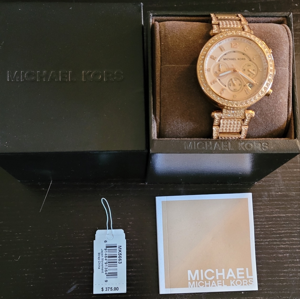 Rare Hard to Find MICHAEL KORS ROSE GOLD CRYSTAL BEZEL WATCH